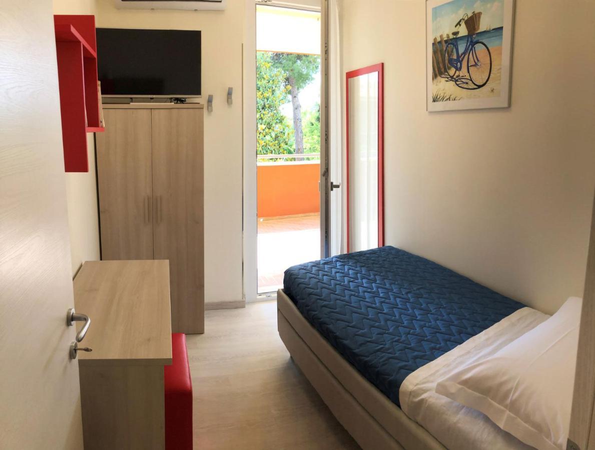 Residenza Verdemare Мисано Адриатико Екстериор снимка